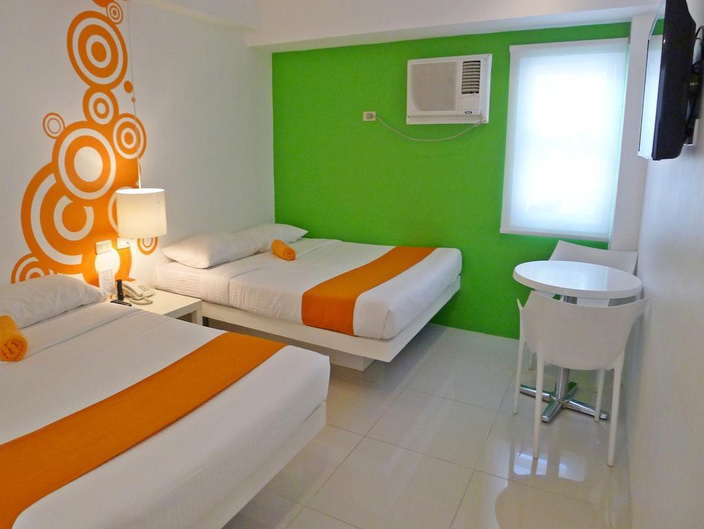 Islands Stay Hotel - Puerto Princesa Zimmer foto